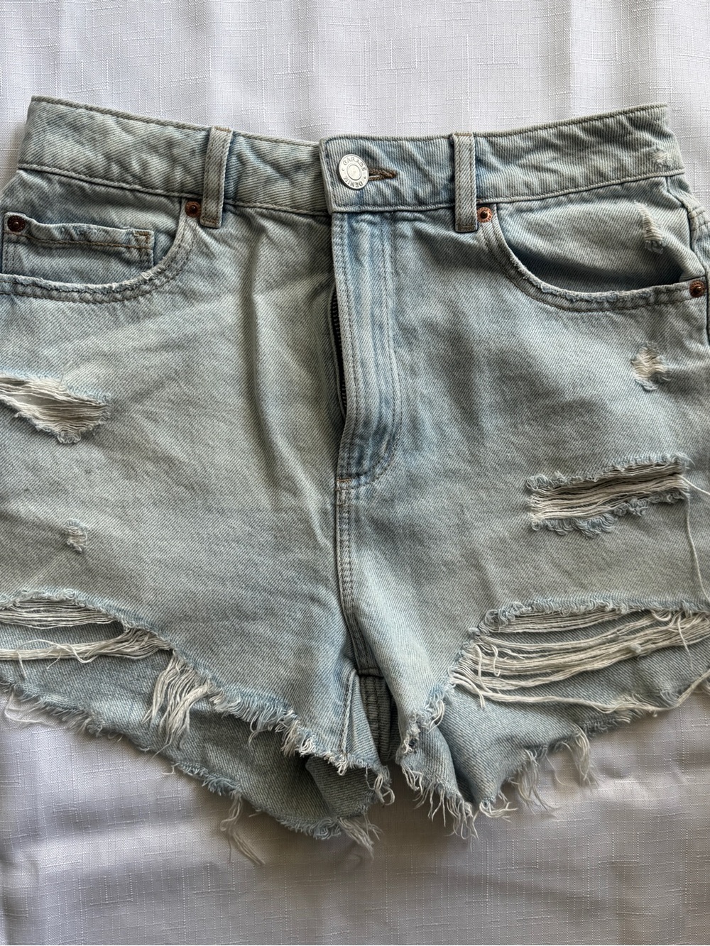 Garage Denim Festival Distressed High Rise Cutoff Shorts – Size 5 Light Wash